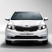 Стекло фары Kia Rio 3 (2015-2017) рестайлинг (левое)